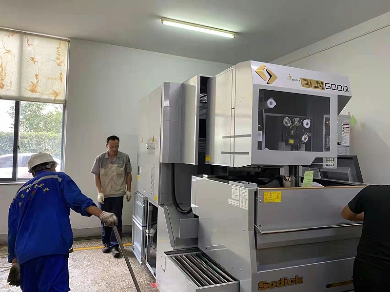 大型工業設備搬運